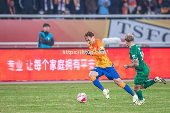国安主场战平鲁能，保持领先优势